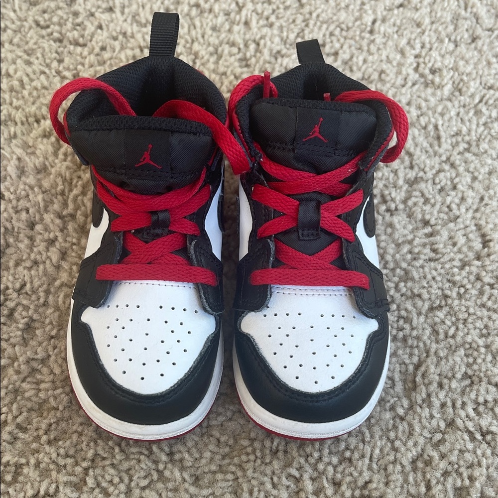 Nike Kids Black, Red, and White Sneakers